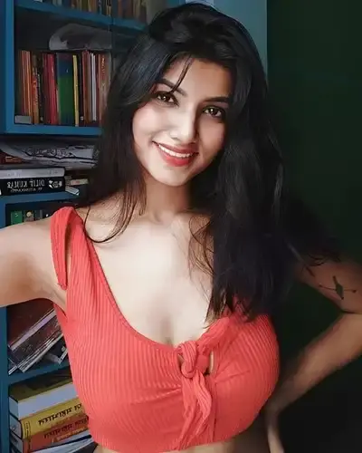 Escort Lavasa