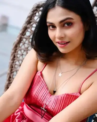 Escort Service Lavasa